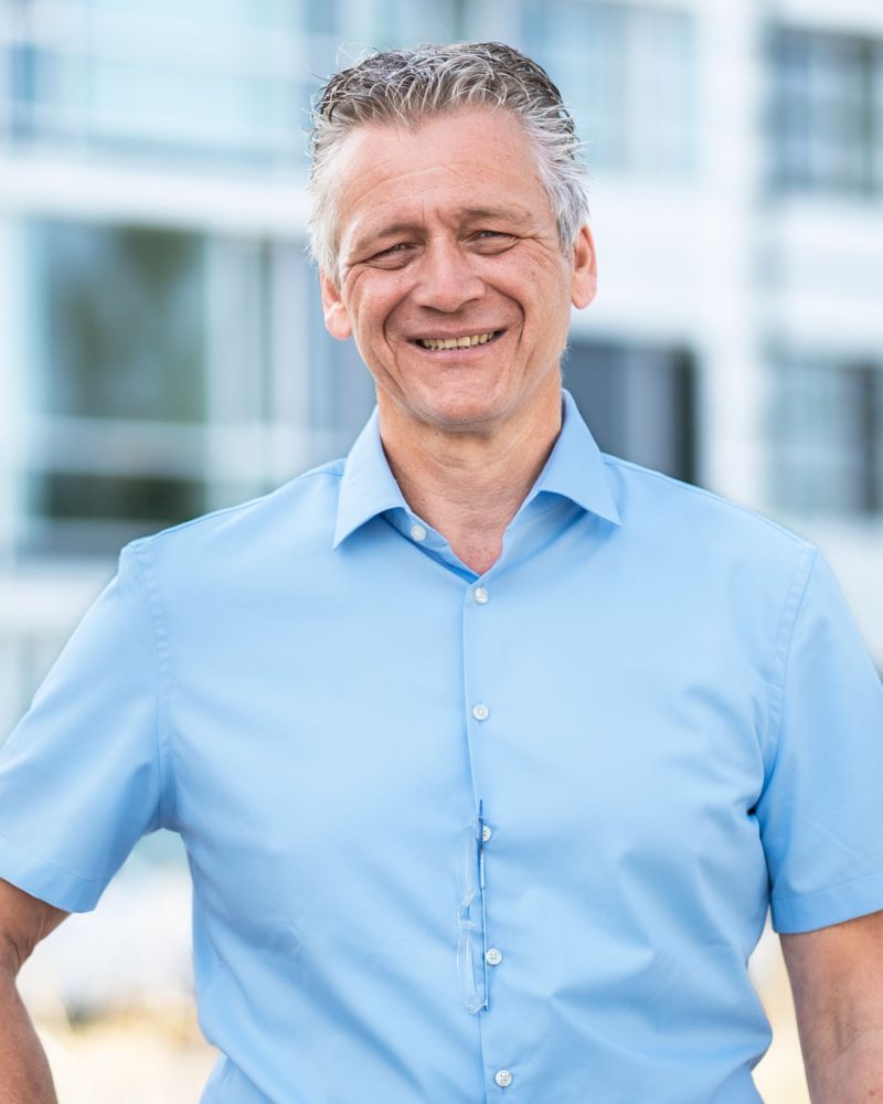 Jörn-Holger Baur, Vertrieb Himmelwerk. gibt einen Eindruck der Person, die sie unter den angegebenen Kontaktdaten erreich werden.